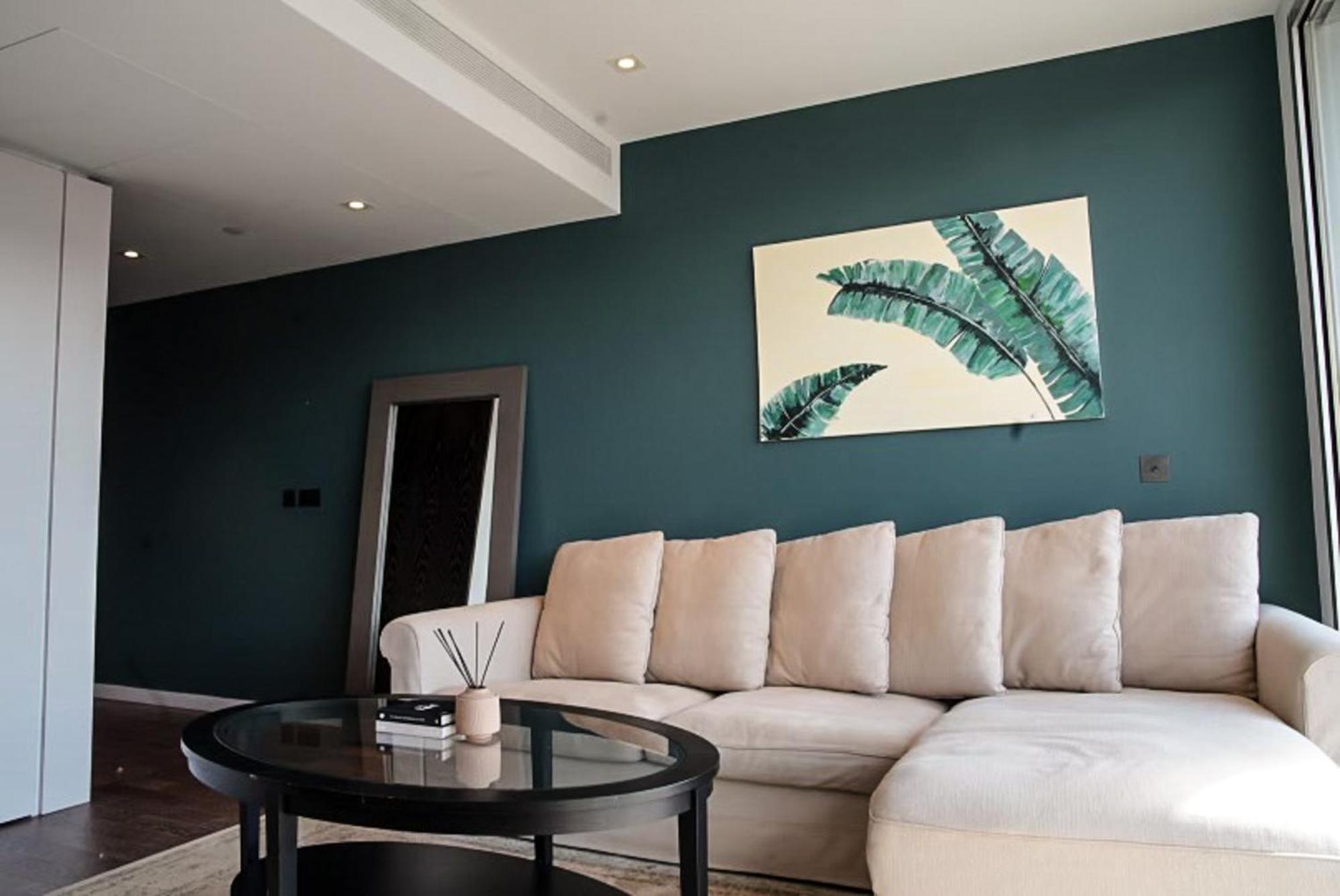 Appartamento Chic Luxury Living In Battersea Power Station Londra Esterno foto